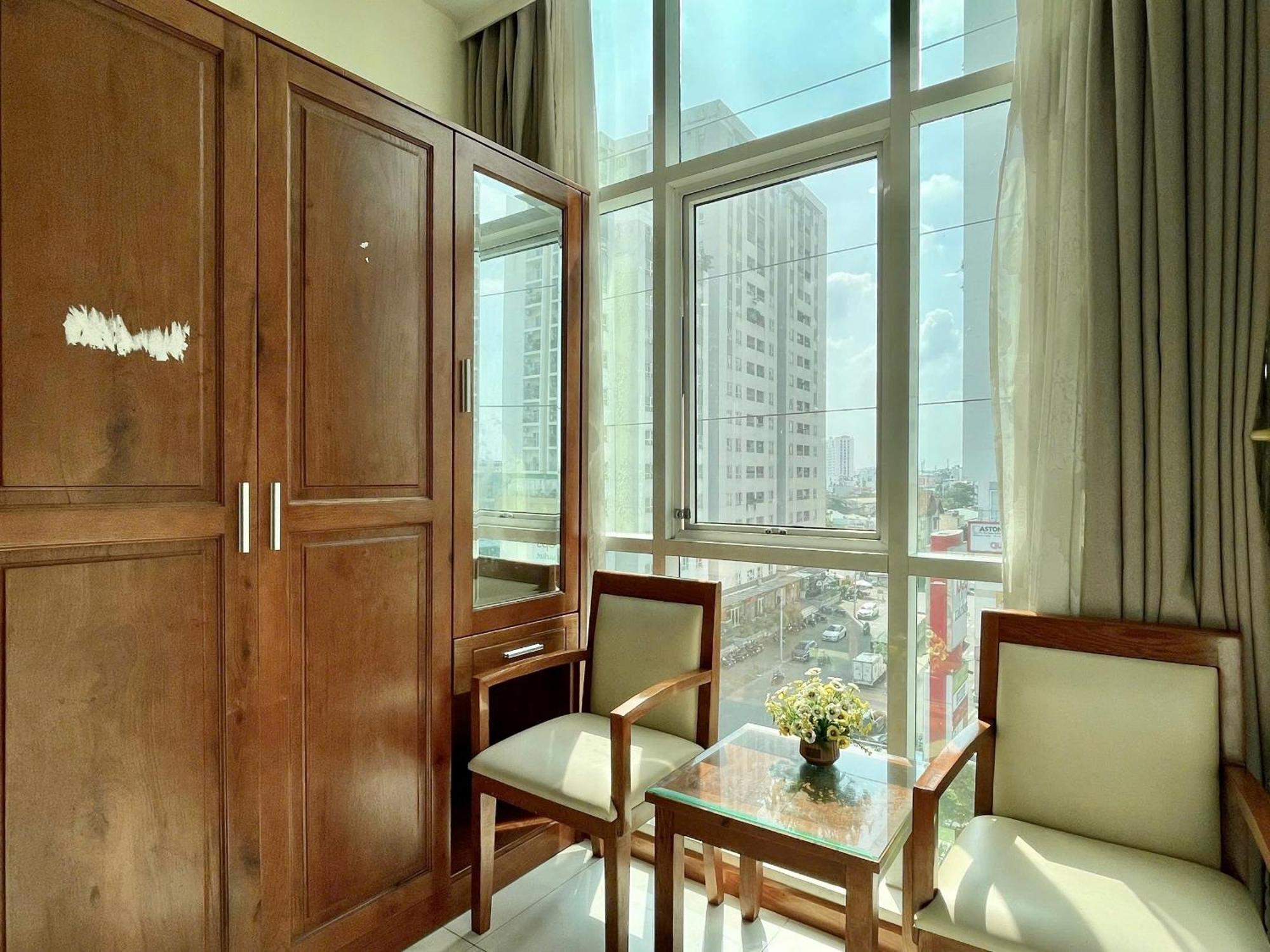 Nhu Y Hotel Cidade de Ho Chi Minh Exterior foto